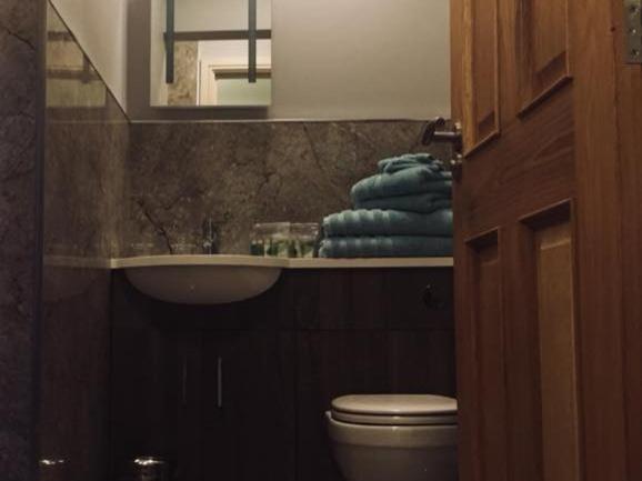 ปาร์คเกอร์ส เฮาส์ เบด แอนด์ เบรกฟาสต์ Bed & Breakfast นิวทาวน์ ห้อง รูปภาพ